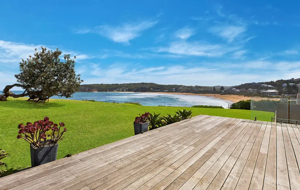 Beachfront timber deck — Steedbuilt Gold Coast